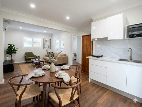 GrannyFlat/16B Miretta Place, Castle Hill, NSW 2154