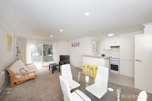 52 Nicklin Crescent, Fadden, ACT 2904