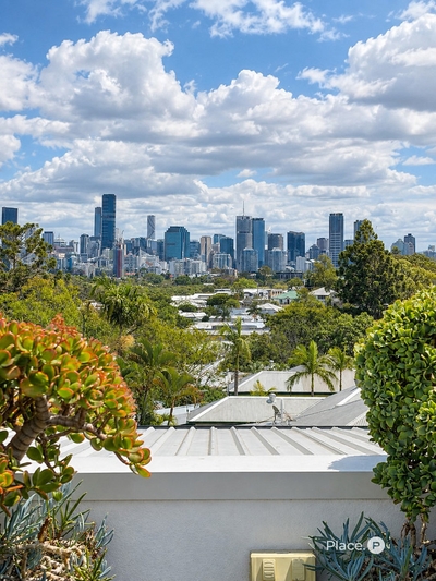 108/208 Norman Avenue, Norman Park, QLD 4170 photo 2 of 18