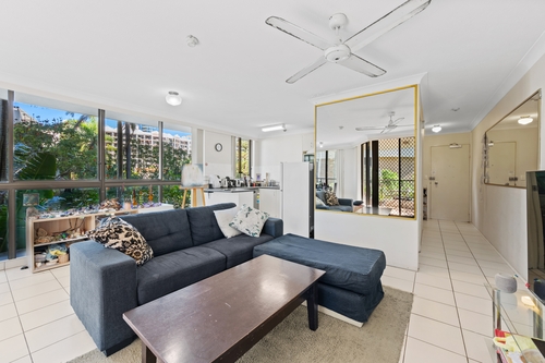 5/219 Surf Parade, Surfers Paradise, QLD 4217