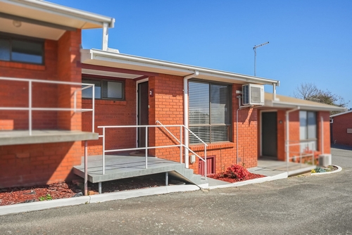 2/6 Victoria Street, Youngtown, TAS 7249