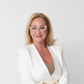 Angela Mastrapostolos
