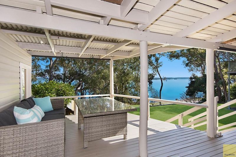 131 Lakes Boulevard, Wooloweyah, NSW 2464 Property Details