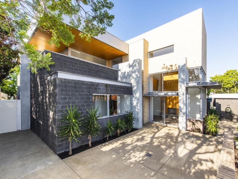 131B View Terrace, Bicton, WA 6157