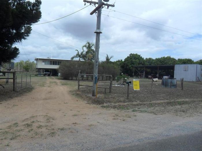 137 Clark Road, Majors Creek, QLD 4816 Property Details