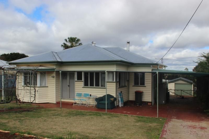 15 Fitzroy Street, Kingaroy, QLD 4610 Property Details