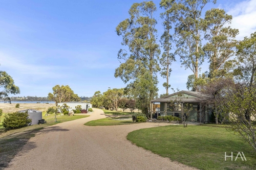 170 Binalong Bay Road, St Helens, TAS 7216