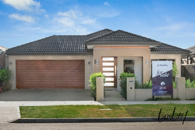17 Perease Road, Wollert, VIC 3750 photo 1 of 21