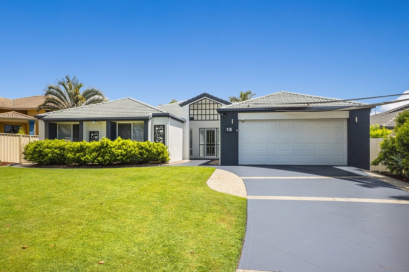 18 Topsail Circuit, Banksia Beach, QLD 4507 Property Details