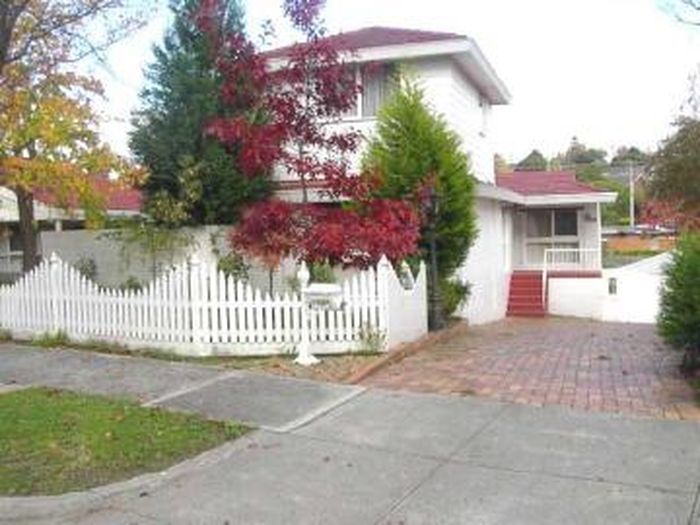 18 Worthing Avenue, Doncaster East, VIC 3109 Property Details