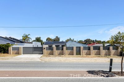 Explore Gibson Avenue, Padbury, WA - 6025 - view.com.au