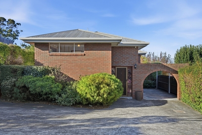 2/27 Parliament Street, Sandy Bay, TAS 7005