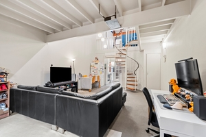 5/8 Logan Street, Adelaide, SA 5000 photo 3 of 11