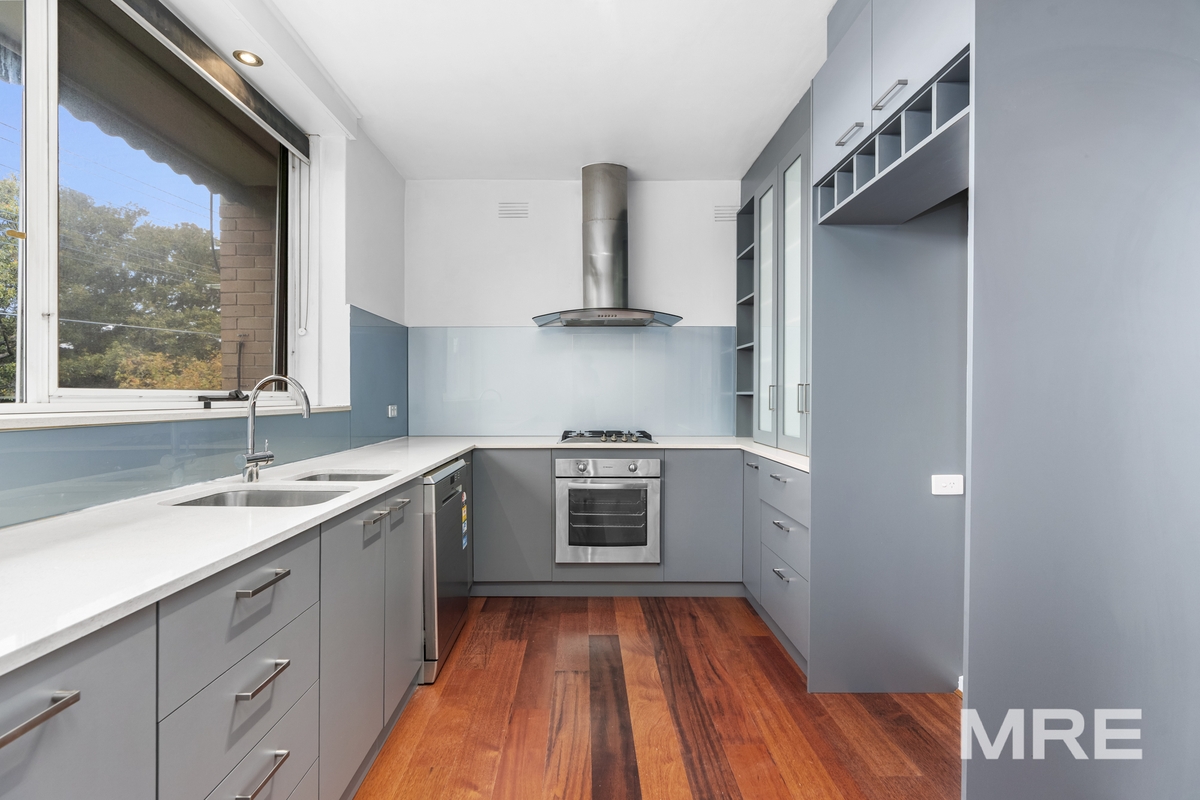 9/581 Orrong Road