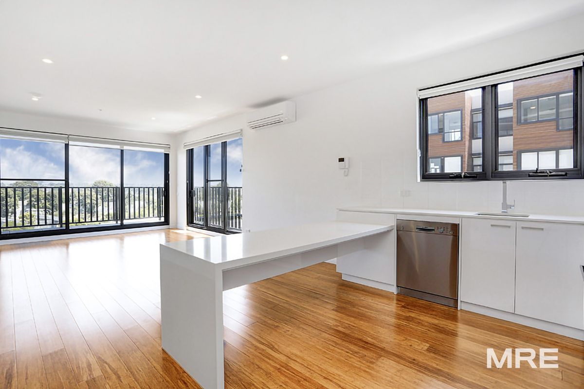 307/8 Olive York Way