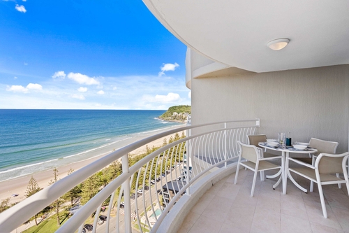 21A/3 Second Avenue, Burleigh Heads, QLD 4220