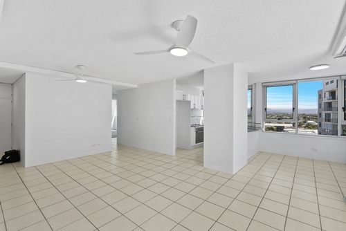 20/100 The Esplanade, Burleigh Heads, QLD 4220