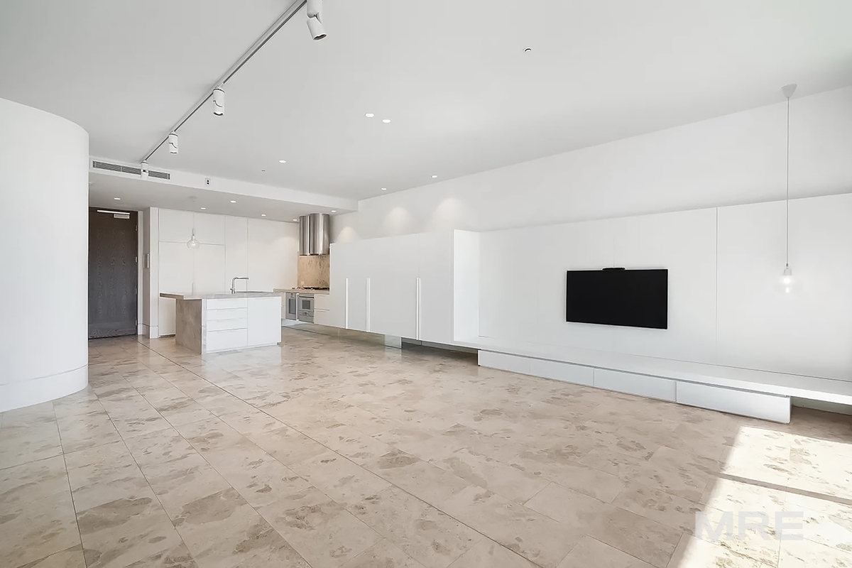 402/85 Rathdowne Street