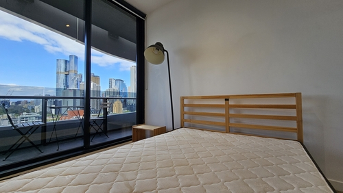 1710/555 Swanston Street, Carlton, VIC 3053