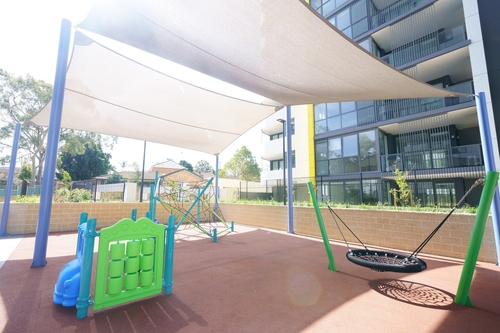 1016/9 Gay Street, Castle Hill, NSW 2154