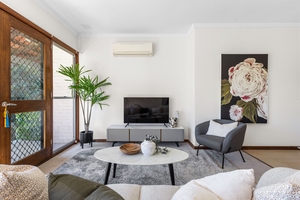8/16 Caporn Street, Crawley, WA 6009 photo 3 of 10