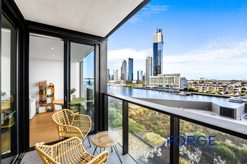 613/915 Collins Street, Docklands, VIC 3008