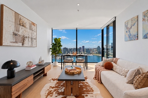 2306/915-941 Collins Street, Docklands, VIC 3008