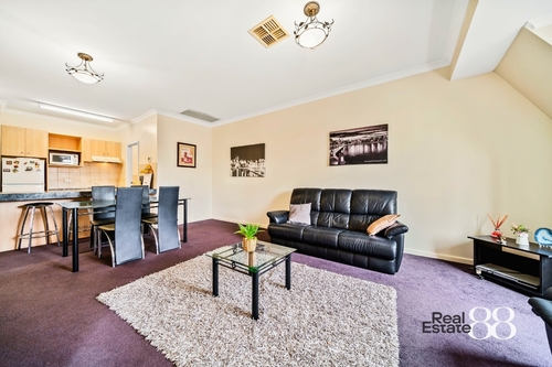 37/11 Regal Place, East Perth, WA 6004