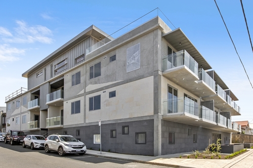 8/17 Halstead Place, Geelong West, VIC 3218