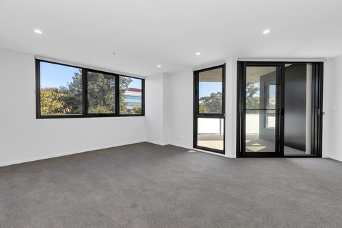 703/2 Limburg Way, Greenway, ACT 2900