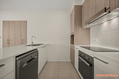 77/1 Limburg Way, Greenway, ACT 2900