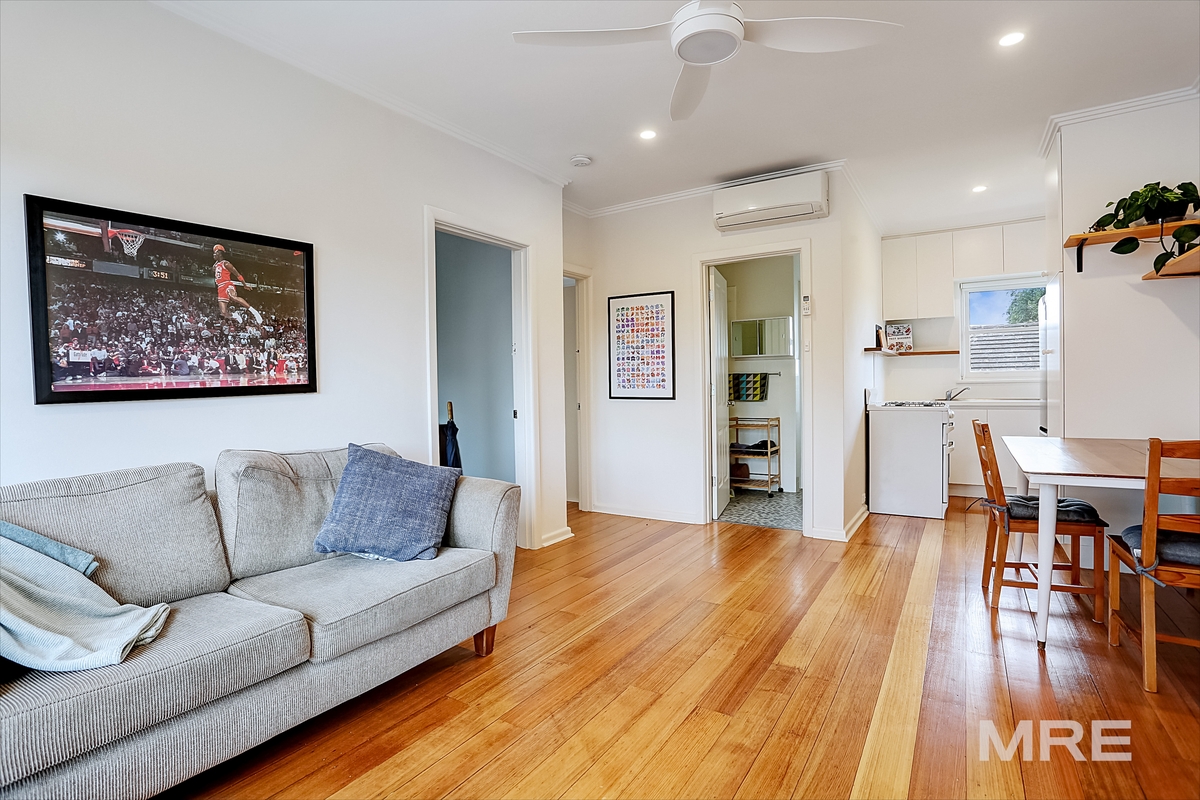 13/47-49 Robinson Road
