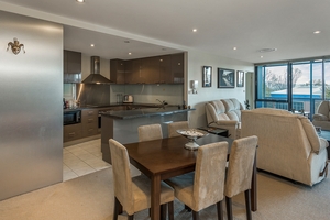 49/1 Collins Street, Hobart, TAS 7000 photo 2 of 15