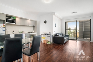 901/41 Ramsgate Street, Kelvin Grove, QLD 4059 photo 3 of 12