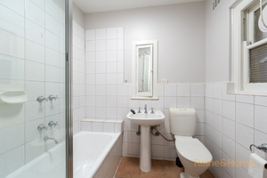 3/75 Queens Road, Melbourne, VIC 3000 photo 3 of 8