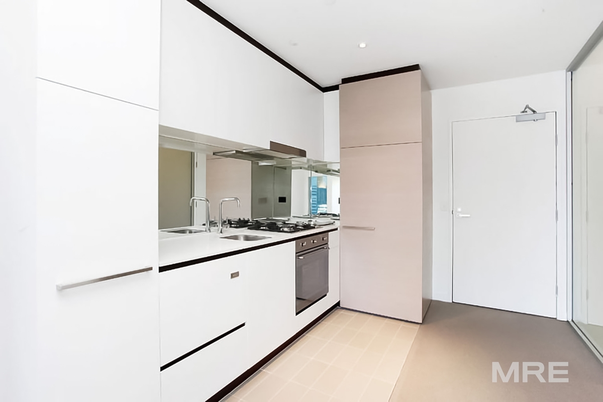 804/470 St Kilda Road