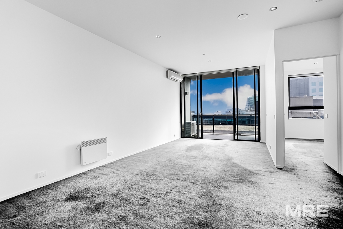 1207/610 St Kilda Road