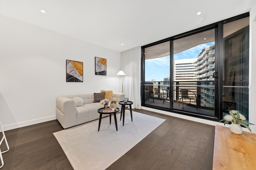 1401/8 Bowen Crescent, Melbourne, VIC 3004