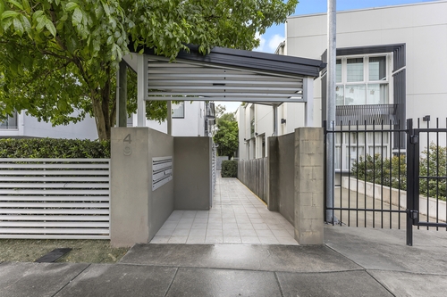 2/49 Northcliffe Street, Murarrie, QLD 4172