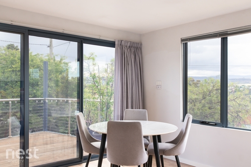 1 & 2/98-100 Penquite Road, Newstead, TAS 7250