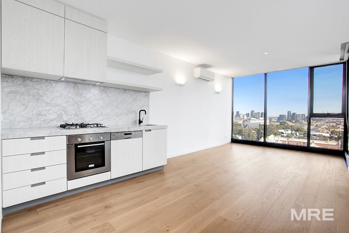 1104/33 Blackwood Street