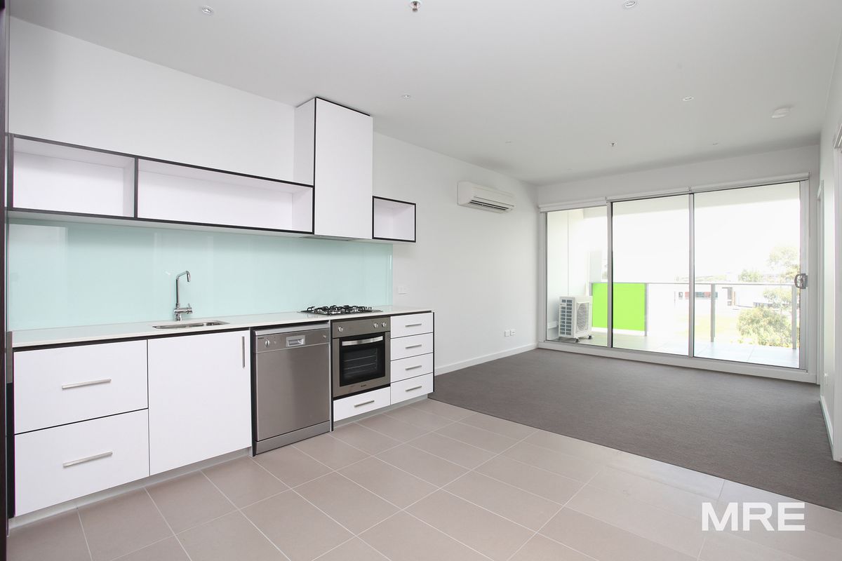 411/86 Macaulay Road