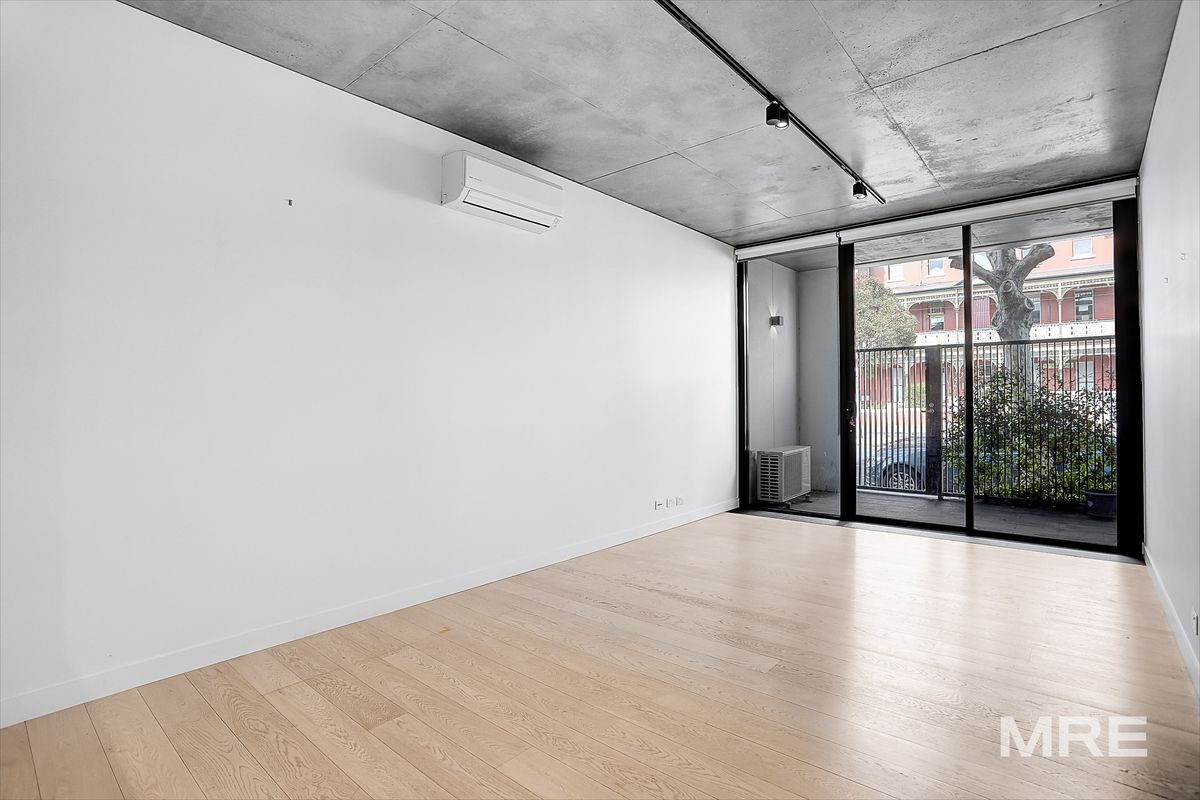 G04/388 Queensberry Street