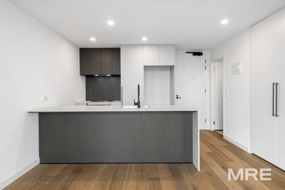 205/139 Boundary Road, North Melbourne, VIC 3051 photo 2 of 14