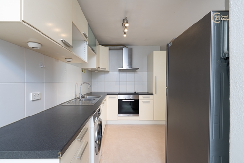 13/132 Mounts Bay Road, Perth, WA 6000