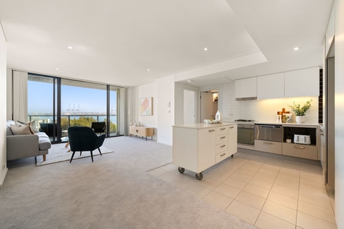303/159 Beach Street, Port Melbourne, VIC 3207