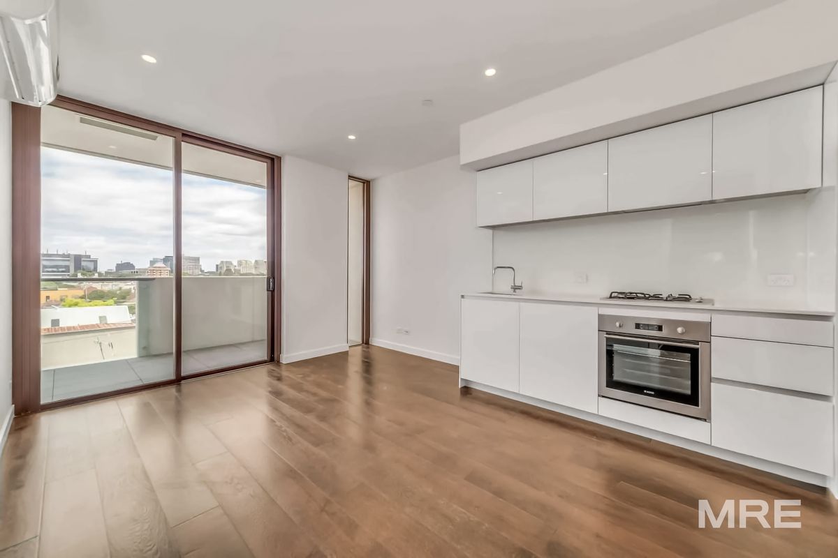 415/31 Grattan Street