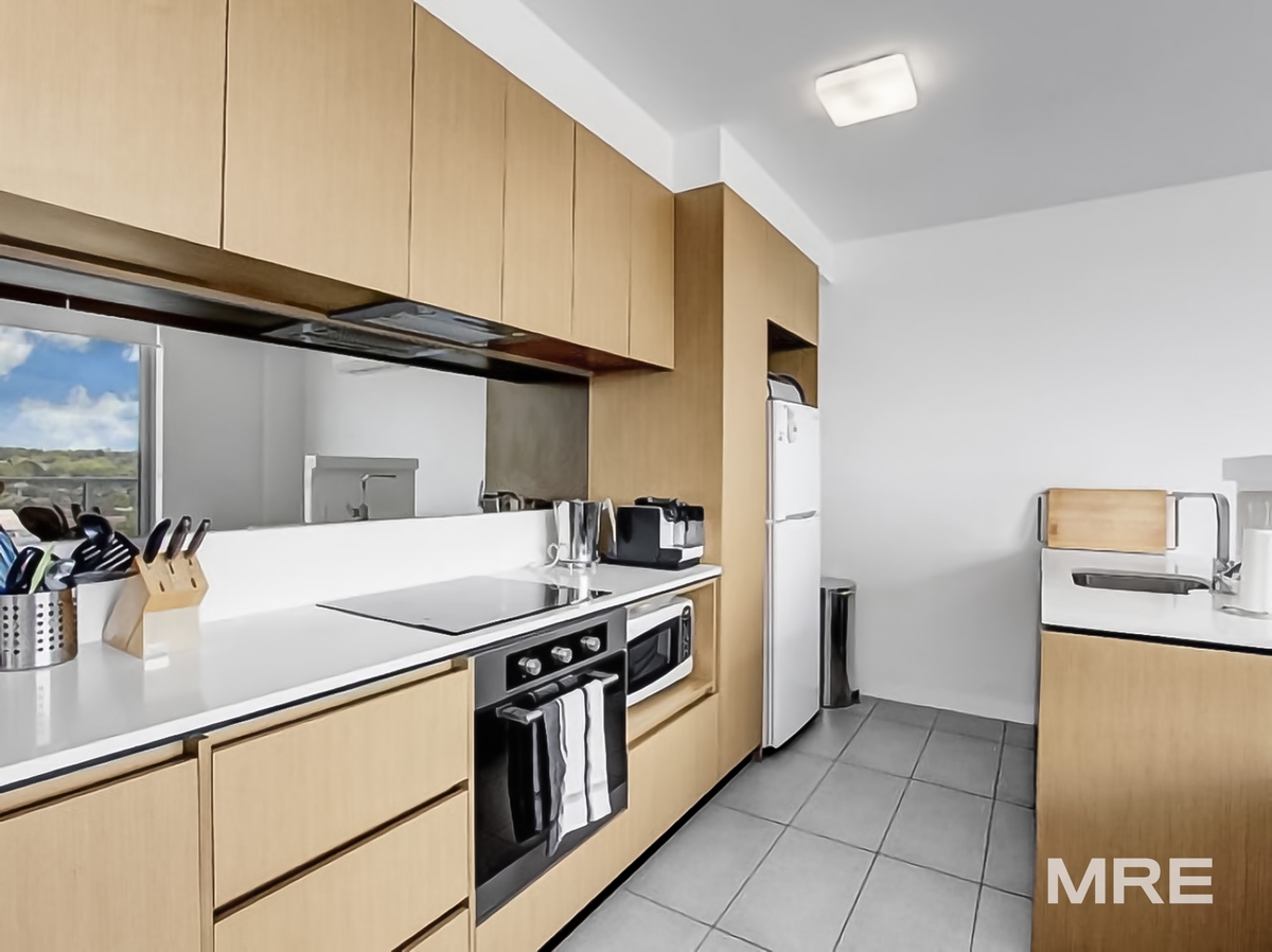 807/15 Clifton Street