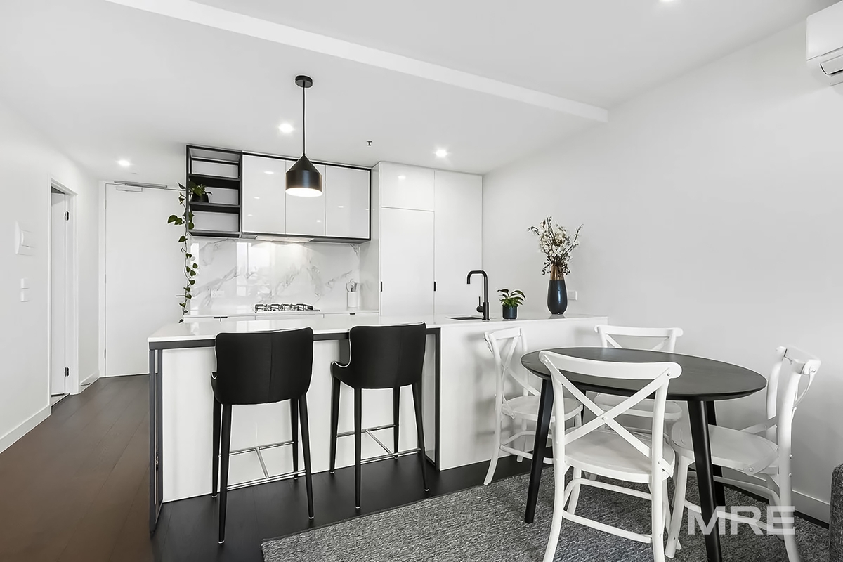907/14 David Street