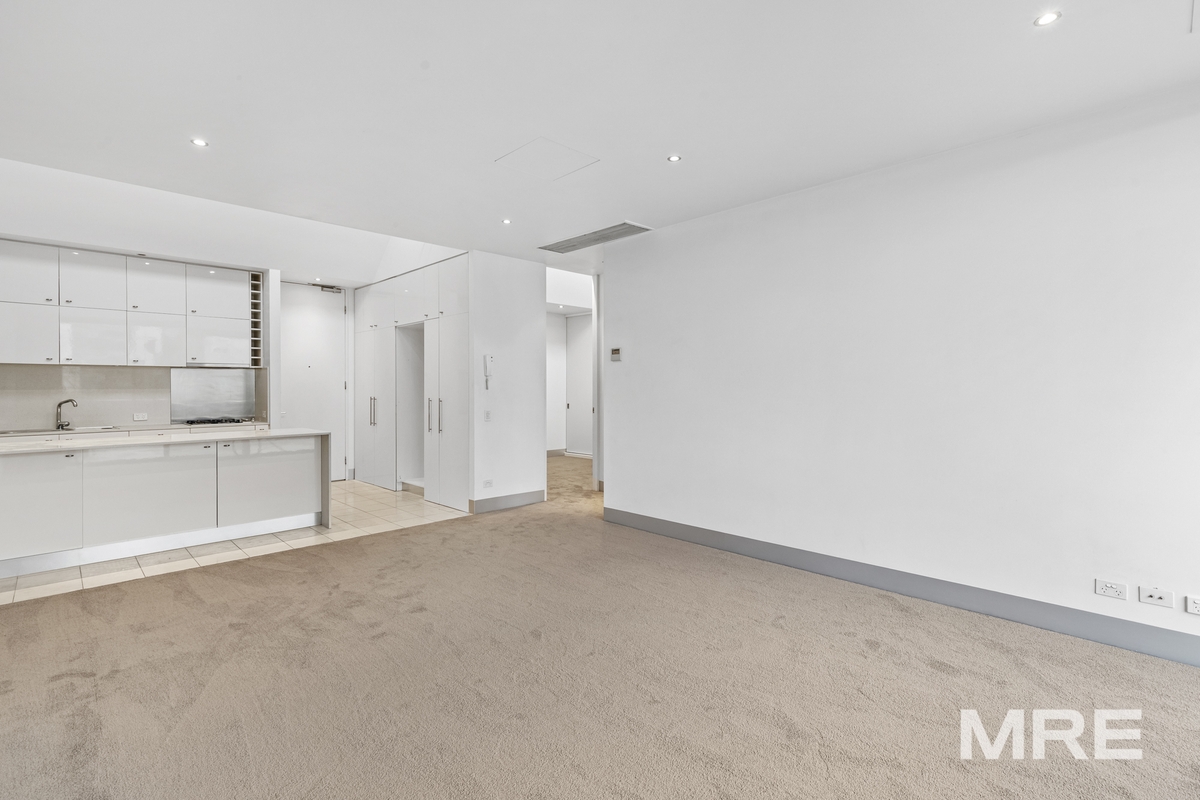 303/185 Lennox Street